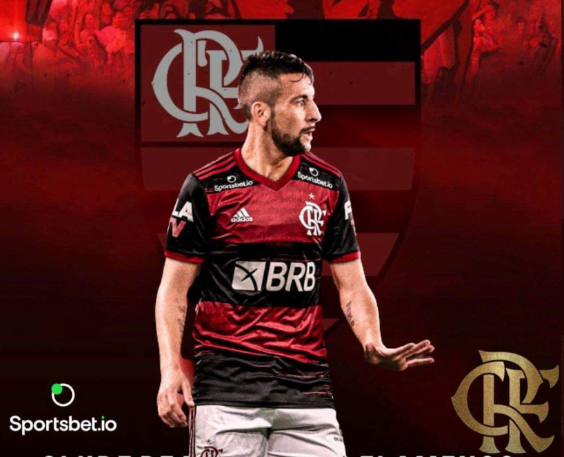 Negócio fechado! Isla é o novo jogador do Flamengo até 2022
