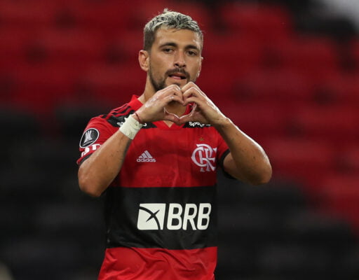Flamengo planeja encaminhar renovação com Arrascaeta