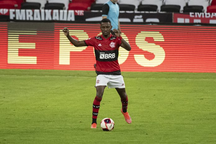 Ramon-Flamengo-Atlético-GO