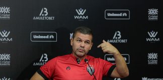 Técnico-Atlético-GO-Flamengo-Ninho