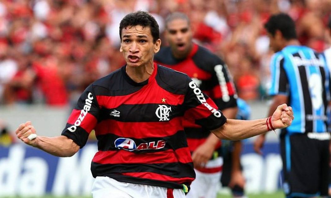 Ronaldo Angelim foi o grande herói da conquista do Brasileirão 2009. Foto: Reprodução